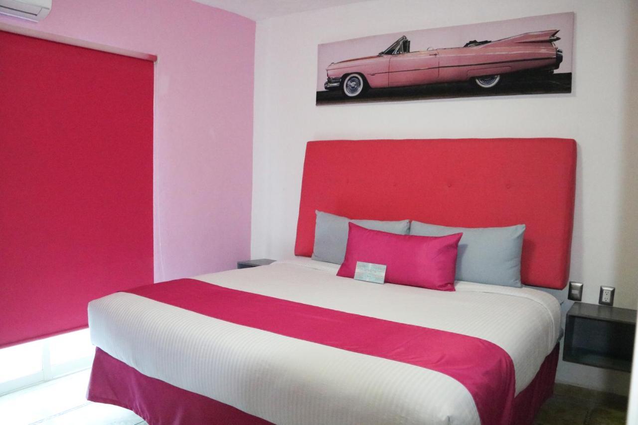 נובו ואלארטה Miami Inn מראה חיצוני תמונה