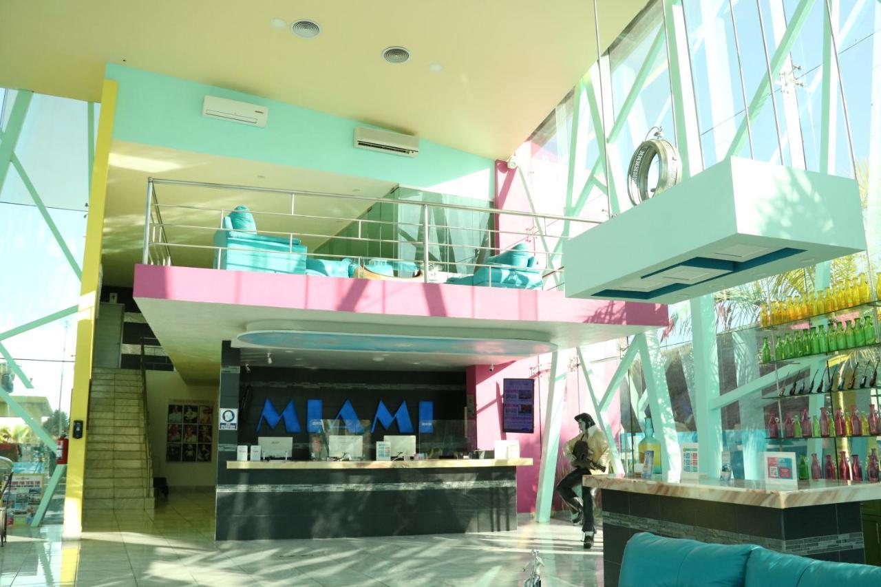 נובו ואלארטה Miami Inn מראה חיצוני תמונה
