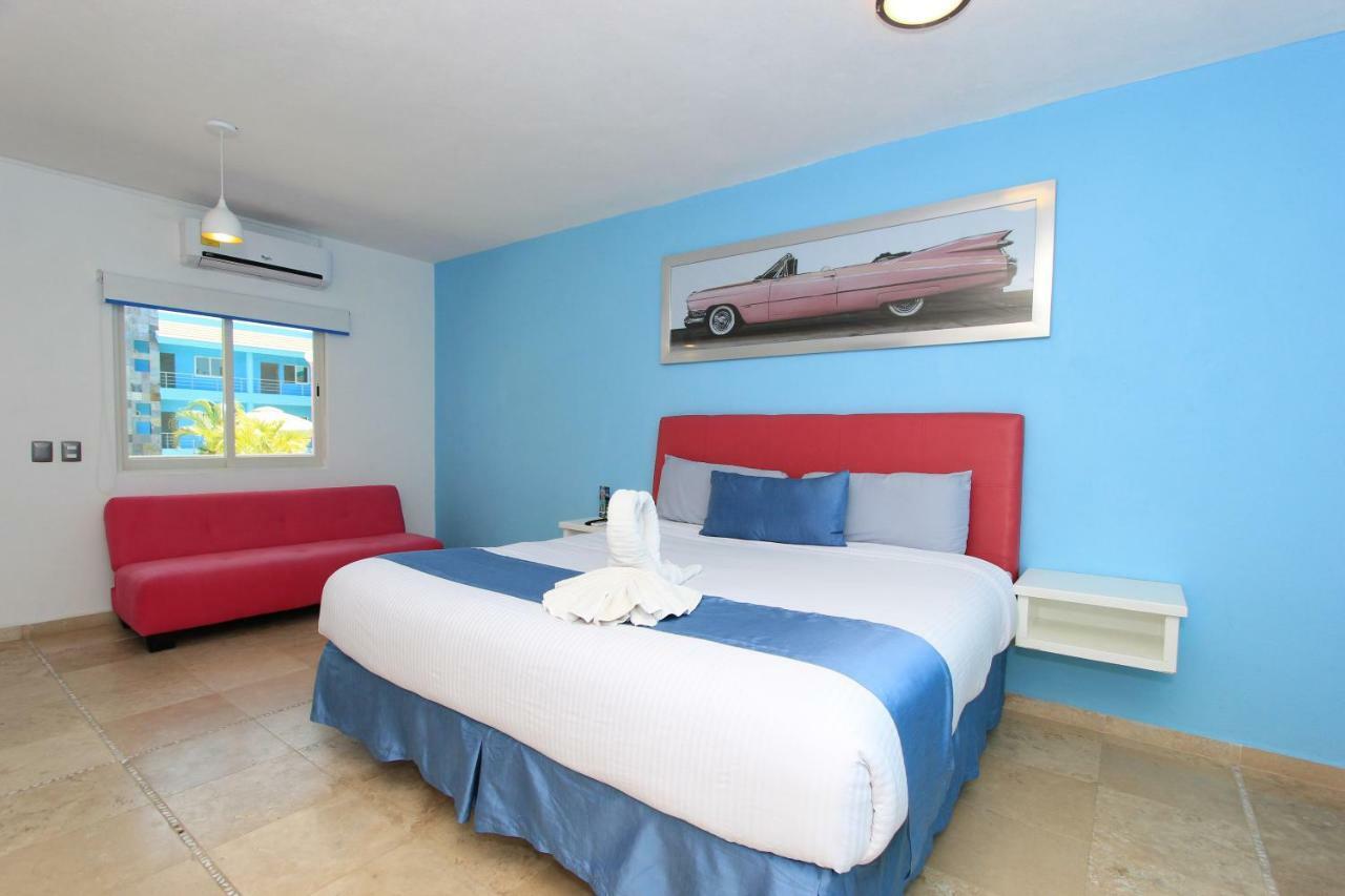 נובו ואלארטה Miami Inn מראה חיצוני תמונה