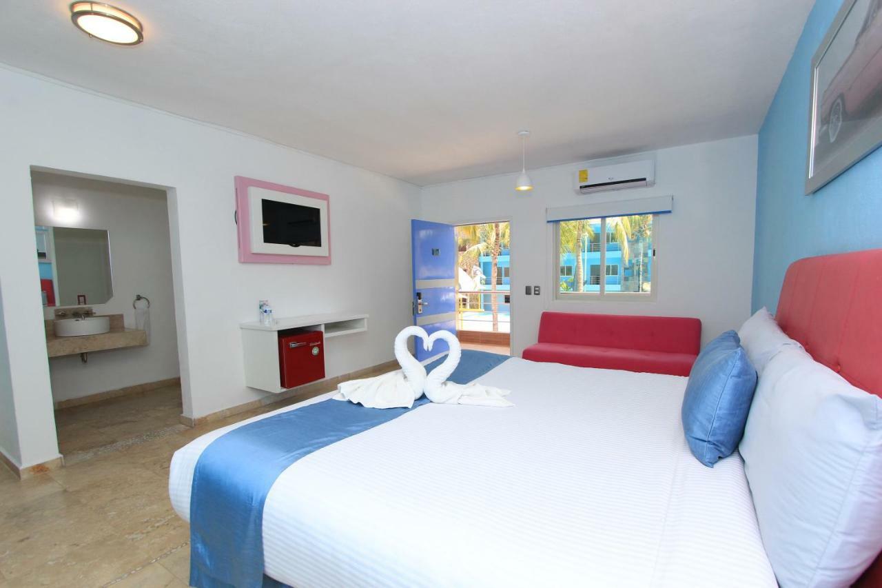 נובו ואלארטה Miami Inn מראה חיצוני תמונה