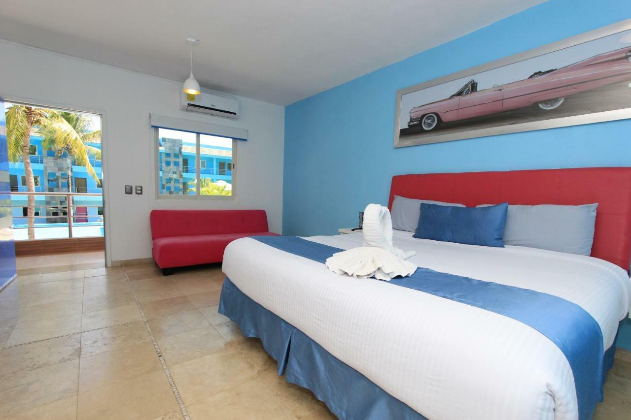 נובו ואלארטה Miami Inn מראה חיצוני תמונה